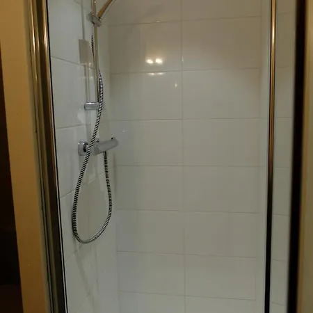 Bed & Breakfast De L'autre Cote Garlin